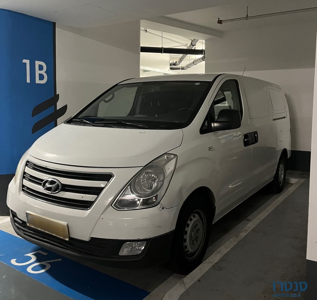 2015' Hyundai i800 יונדאי photo #1