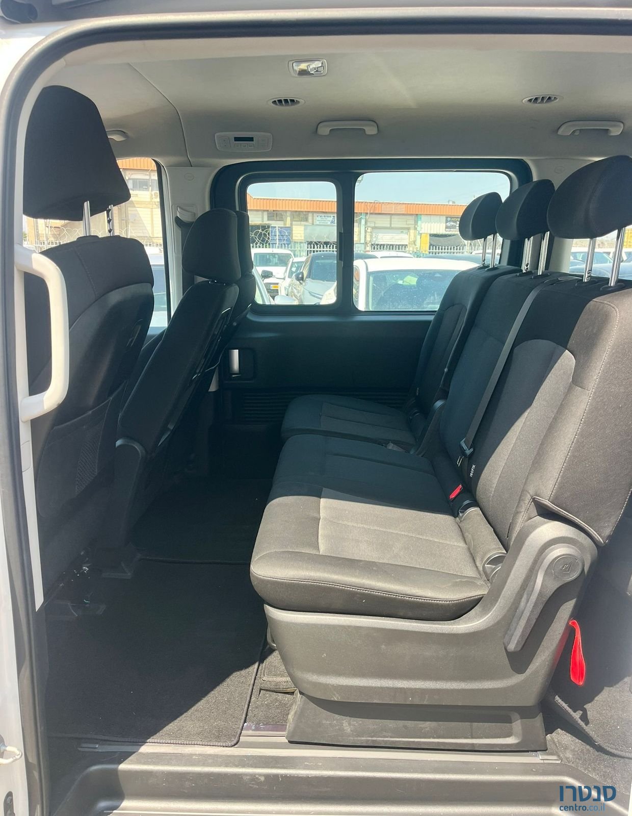 2023' Hyundai Staria יונדאי סטאריה photo #5