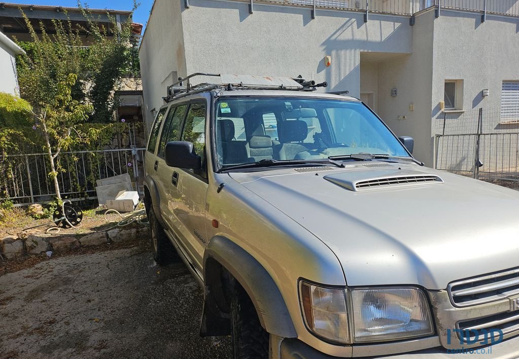 2001' Isuzu Trooper איסוזו טרופר photo #2
