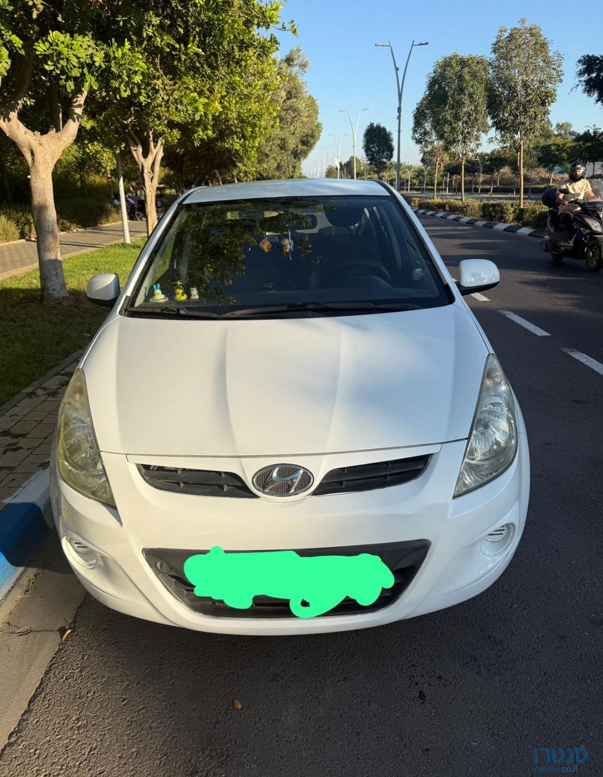 2010' Hyundai i20 יונדאי photo #2