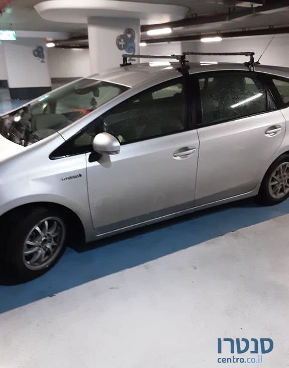 2018' Toyota Prius טויוטה פריוס photo #2