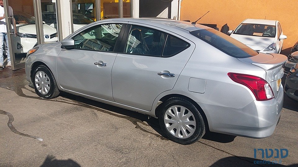 2015' Nissan Almera photo #2