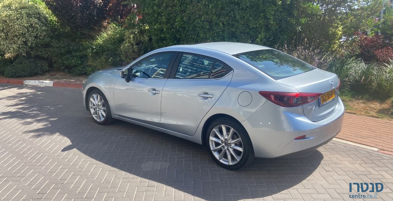 2018' Mazda 3 מאזדה photo #3