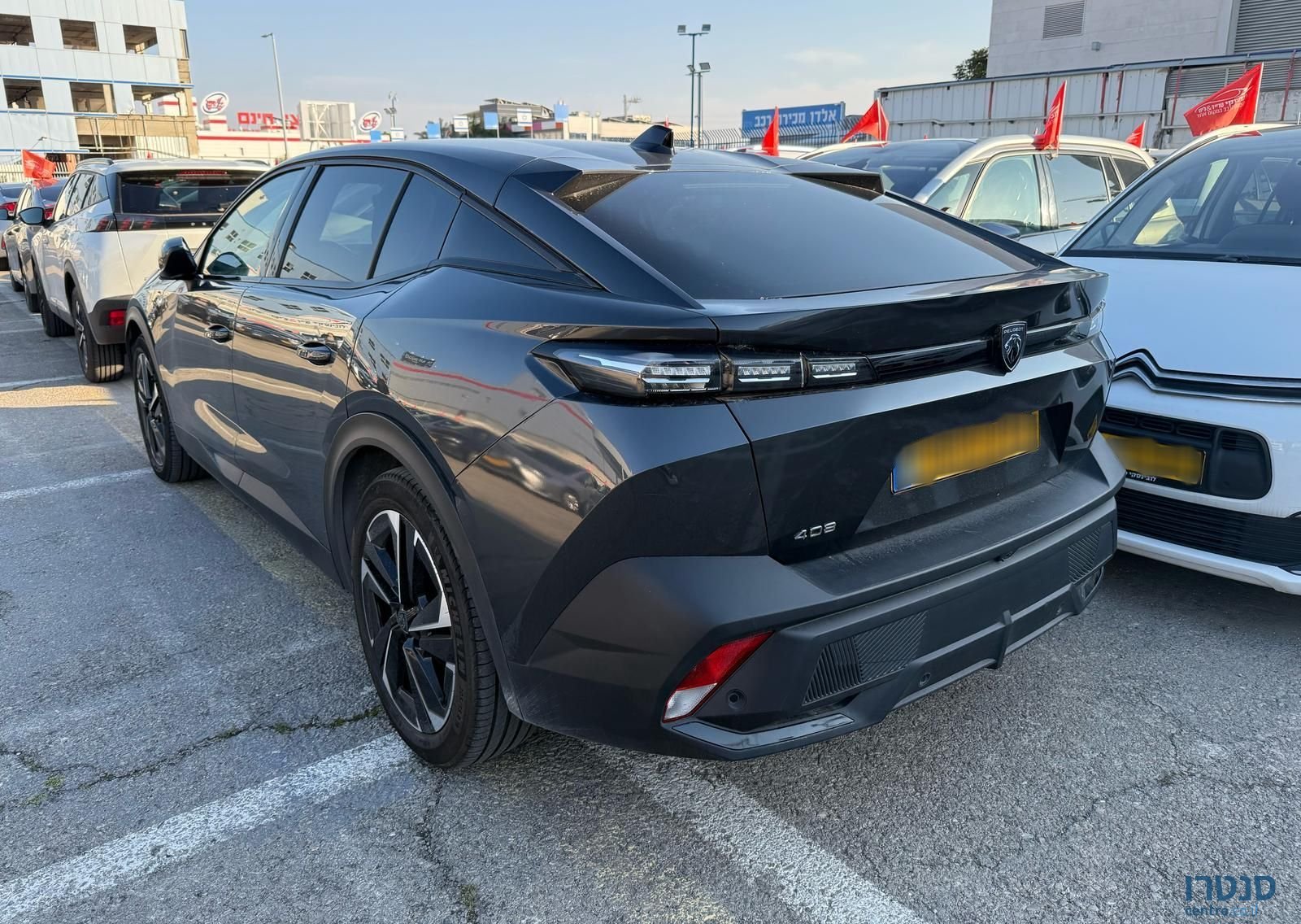 2023' Peugeot 408 פיג'ו photo #3