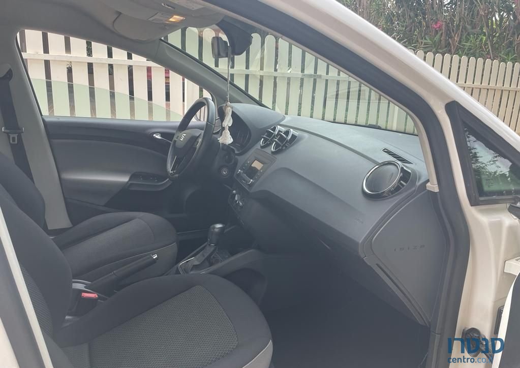 2017' SEAT Ibiza סיאט איביזה photo #4