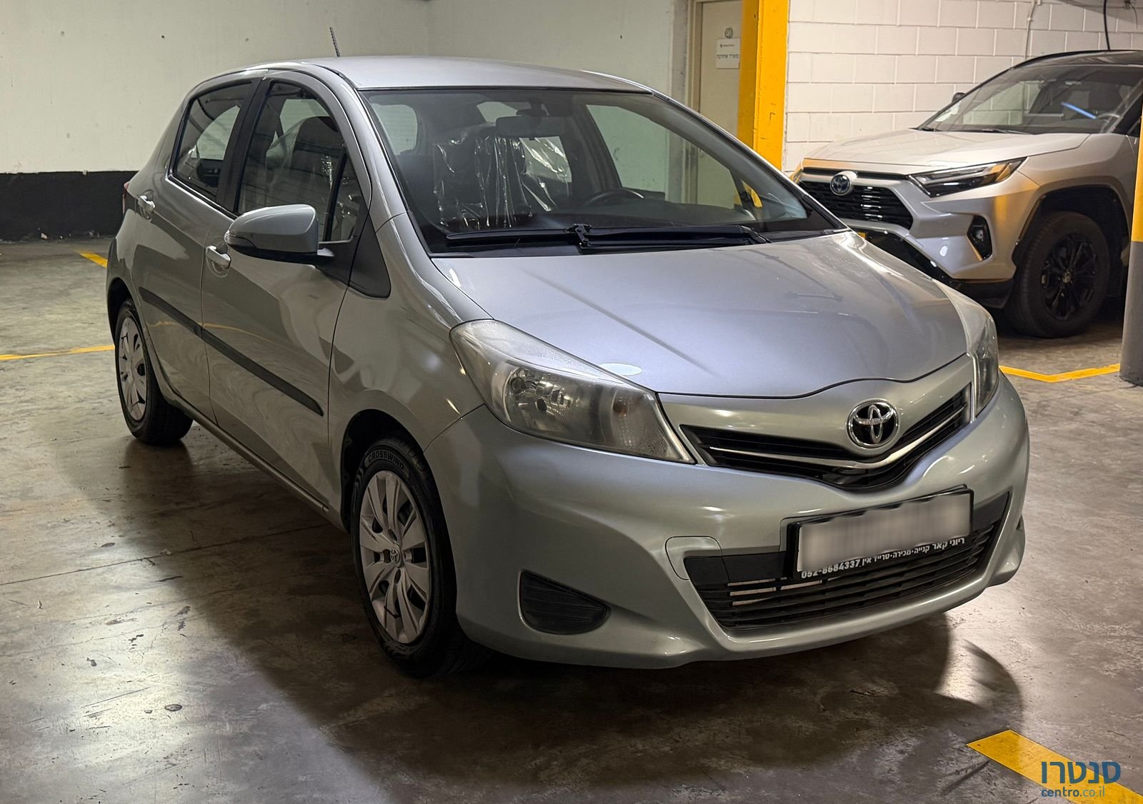 2012' Toyota Yaris טויוטה יאריס photo #1