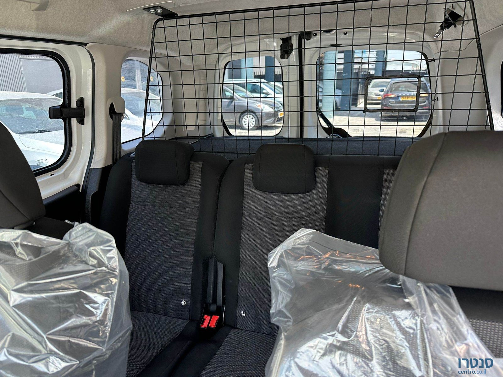 2020' Citroen Berlingo photo #6