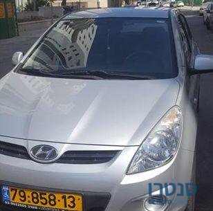 2012' Hyundai i20 יונדאי photo #3