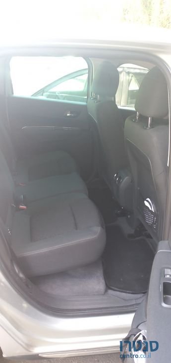 2015' Peugeot 3008 פיג'ו photo #6