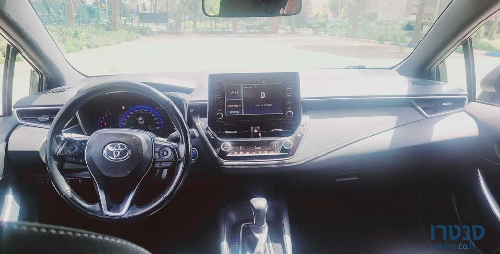 2020' Toyota Corolla טויוטה קורולה photo #3