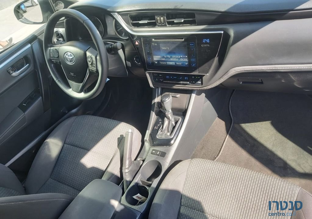 2017' Toyota Corolla טויוטה קורולה photo #3