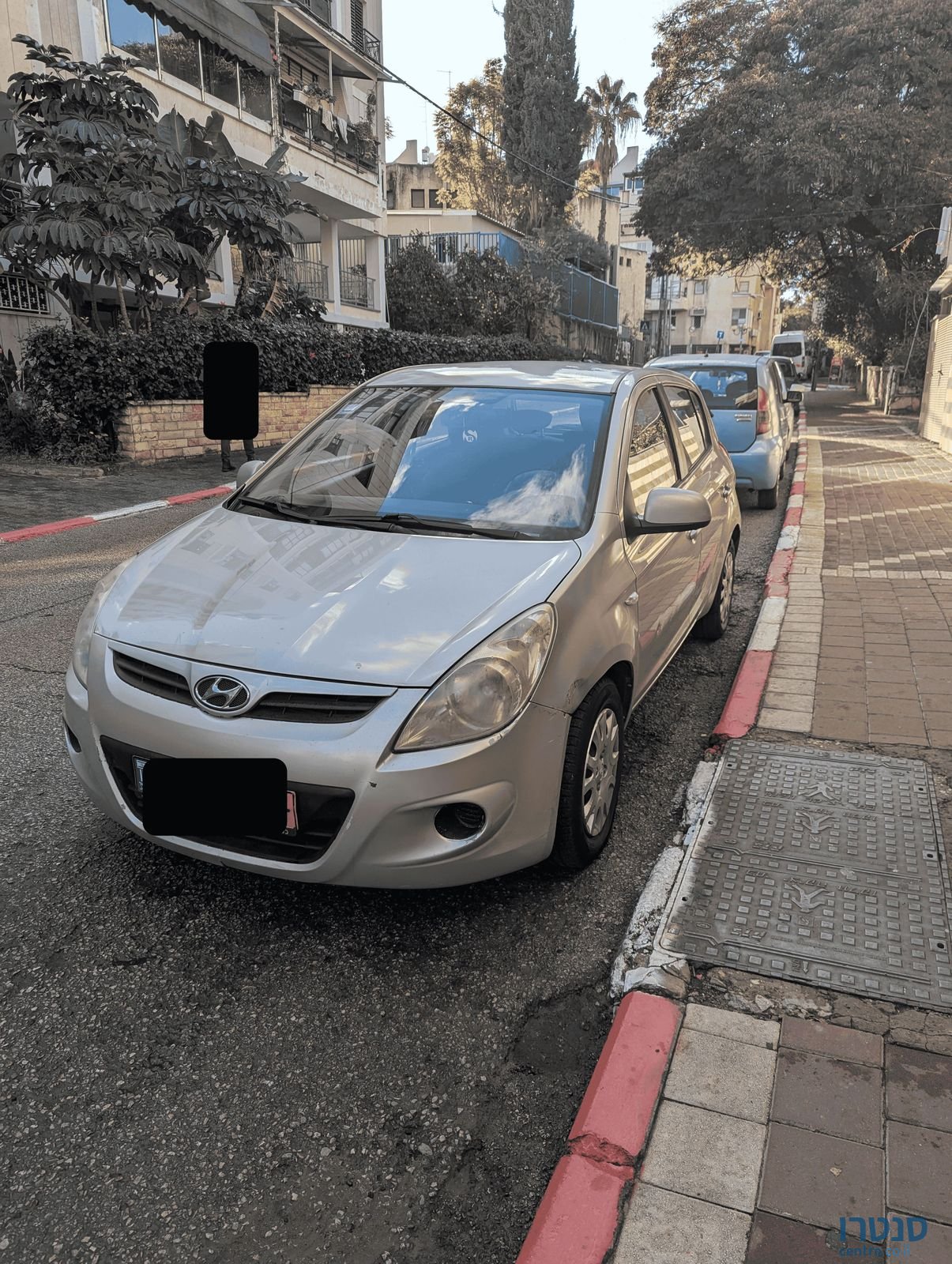 2011' Hyundai i20 יונדאי photo #3