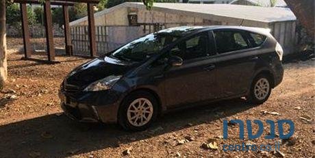 2015' Toyota Prius טויוטה פריוס photo #1