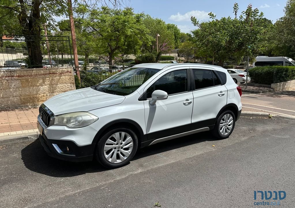 2020' Suzuki SX4 סוזוקי קרוסאובר photo #1