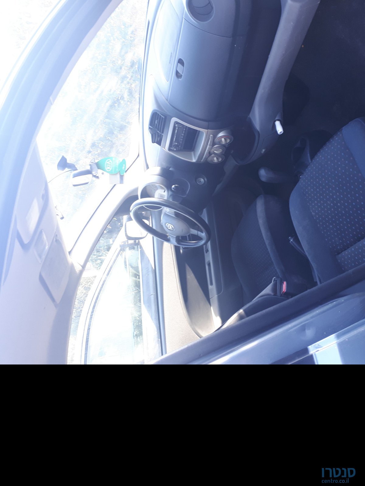 2011' Daihatsu Sirion דייהטסו סיריון photo #2