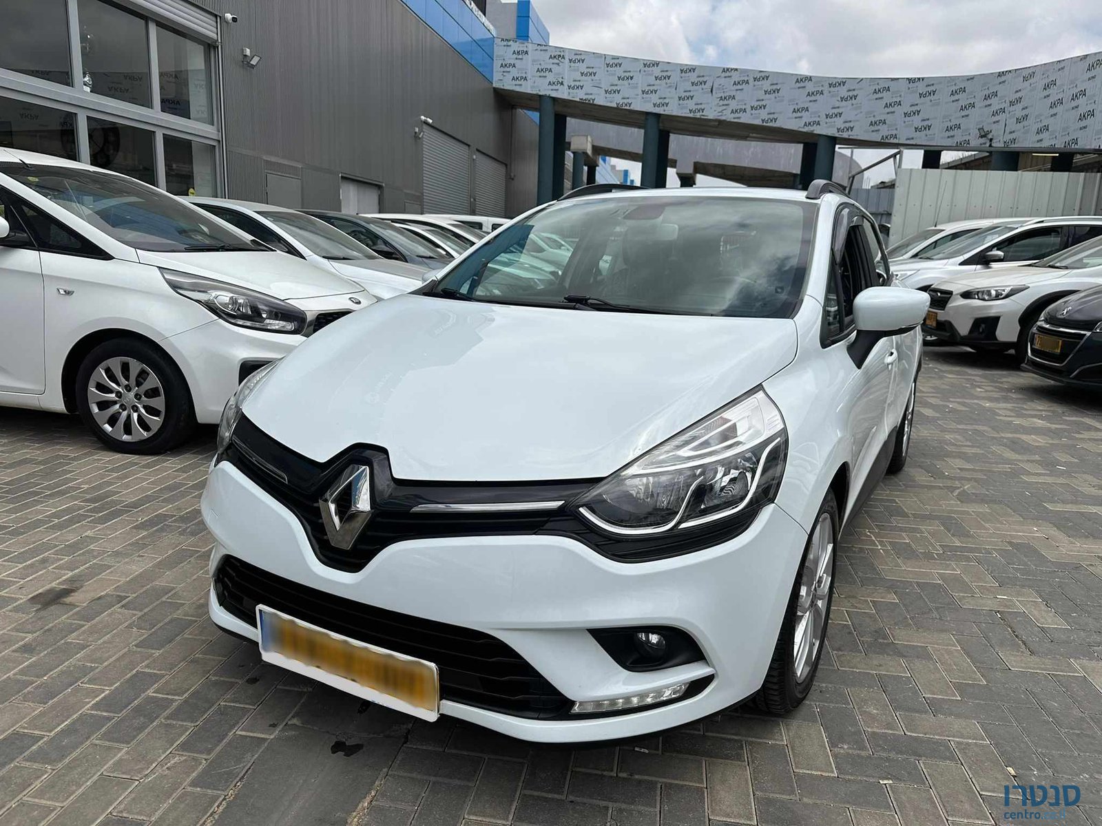 2017' Renault Clio photo #1