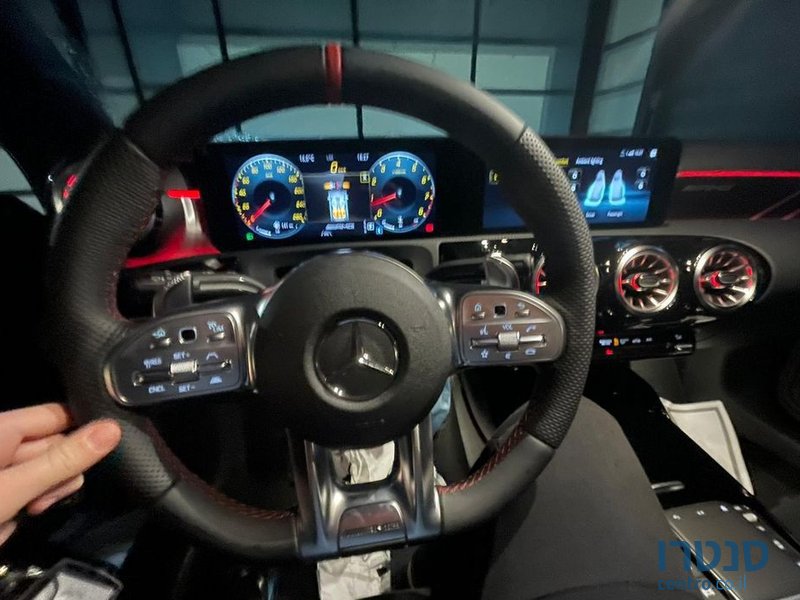 2021' Mercedes-Benz Cla מרצדס photo #3