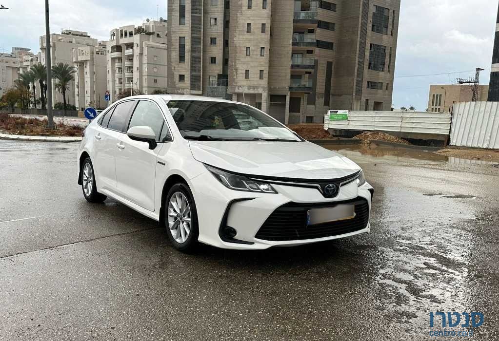 2019' Toyota Corolla טויוטה קורולה photo #2
