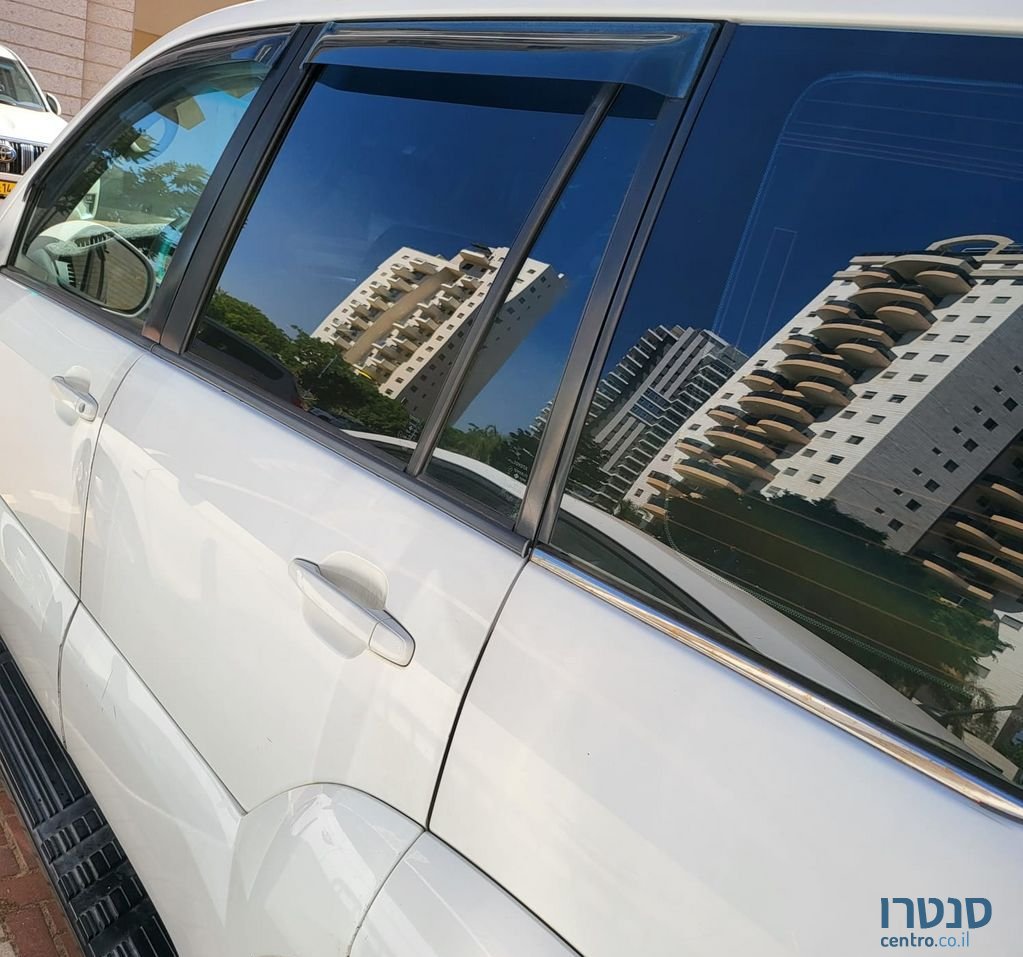 2007' Toyota Land Cruiser טויוטה לנד קרוזר photo #3