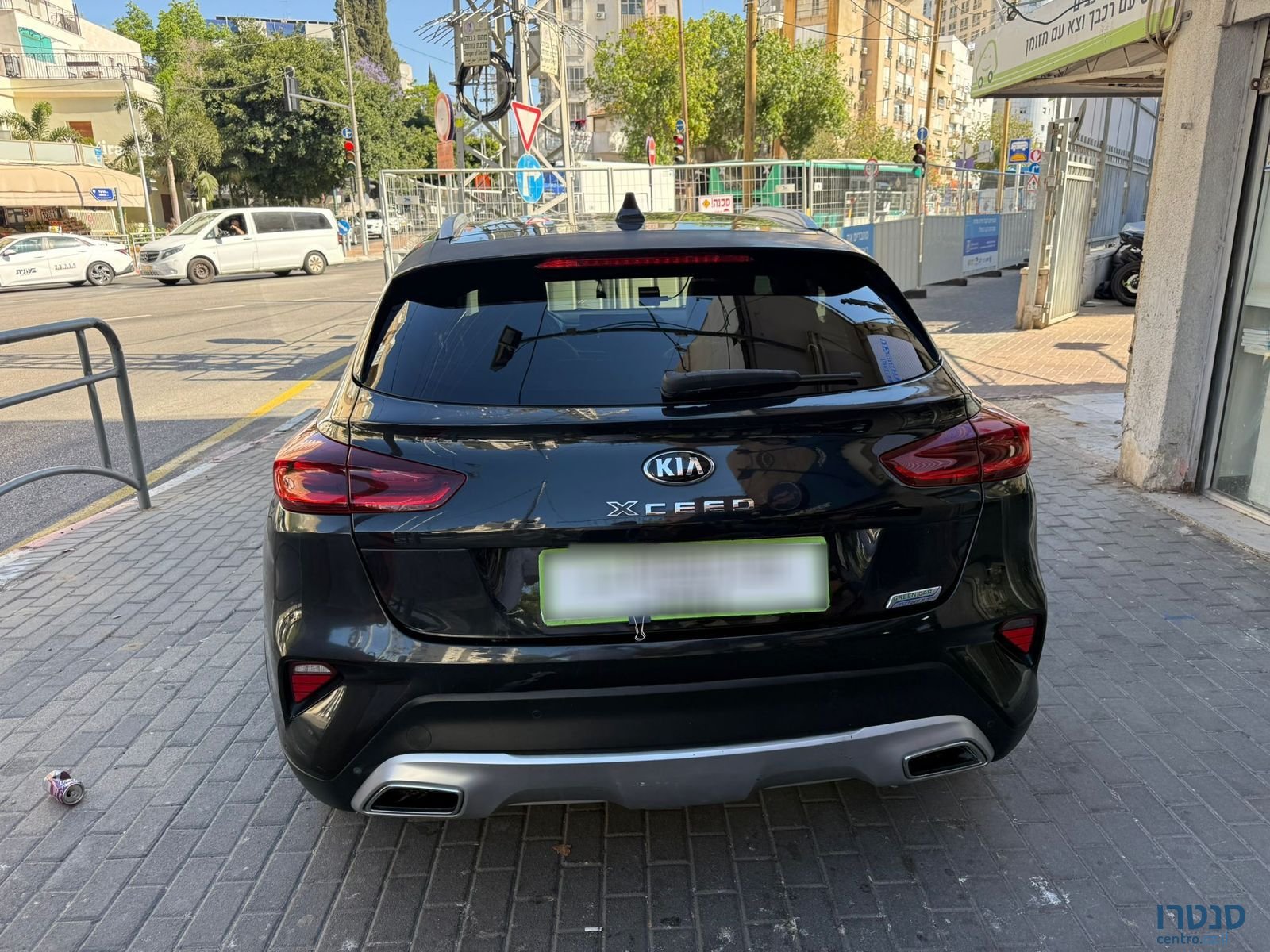 2020' Kia XCeed photo #6
