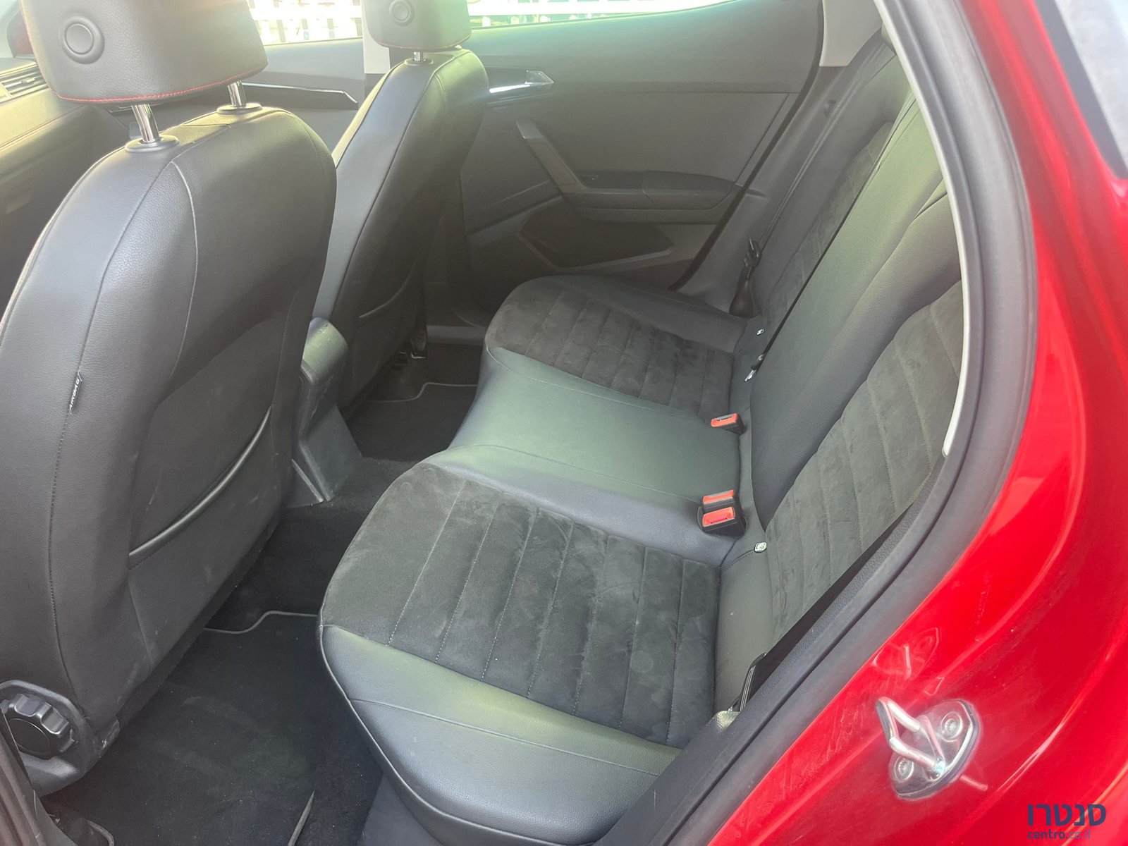 2018' SEAT Ibiza photo #4