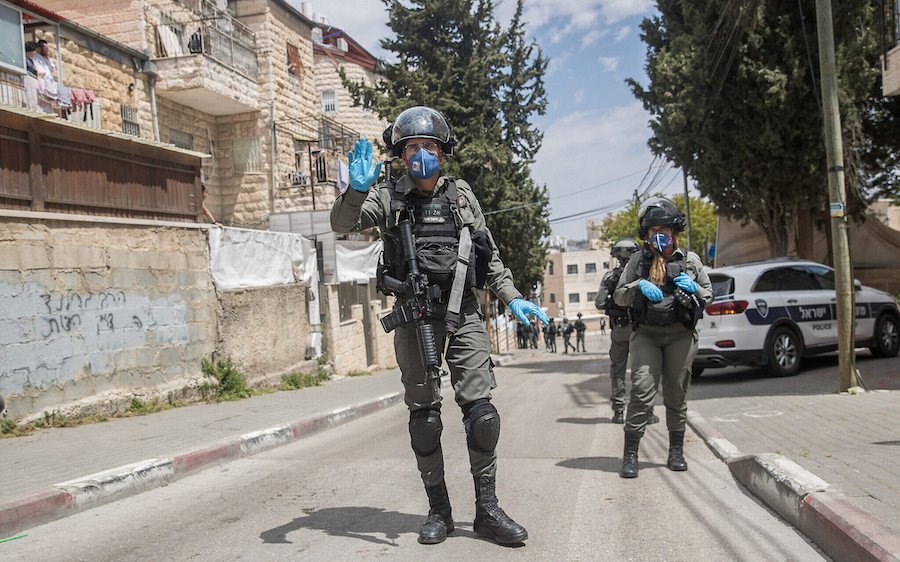 Arab-Israeli towns put on lockdown for week