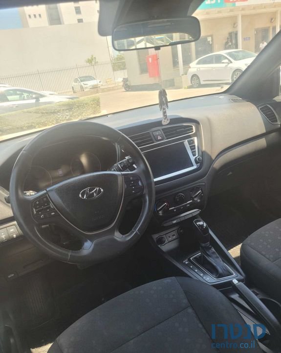 2020' Hyundai i20 יונדאי photo #5