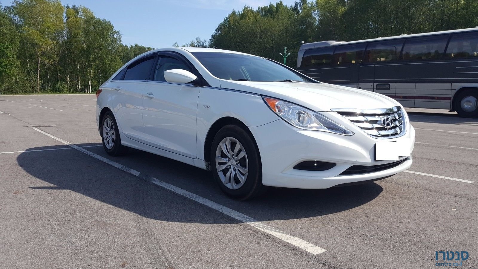 2011' Hyundai Sonata photo #2