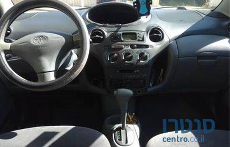 2002' Toyota Yaris טויוטה יאריס photo #1