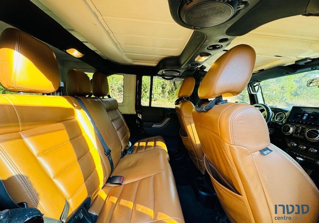 2012' Jeep Wrangler ג'יפ רנגלר photo #4