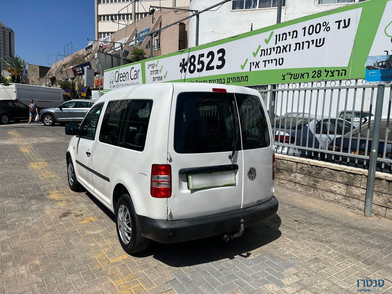 2015' Volkswagen Caddy photo #3