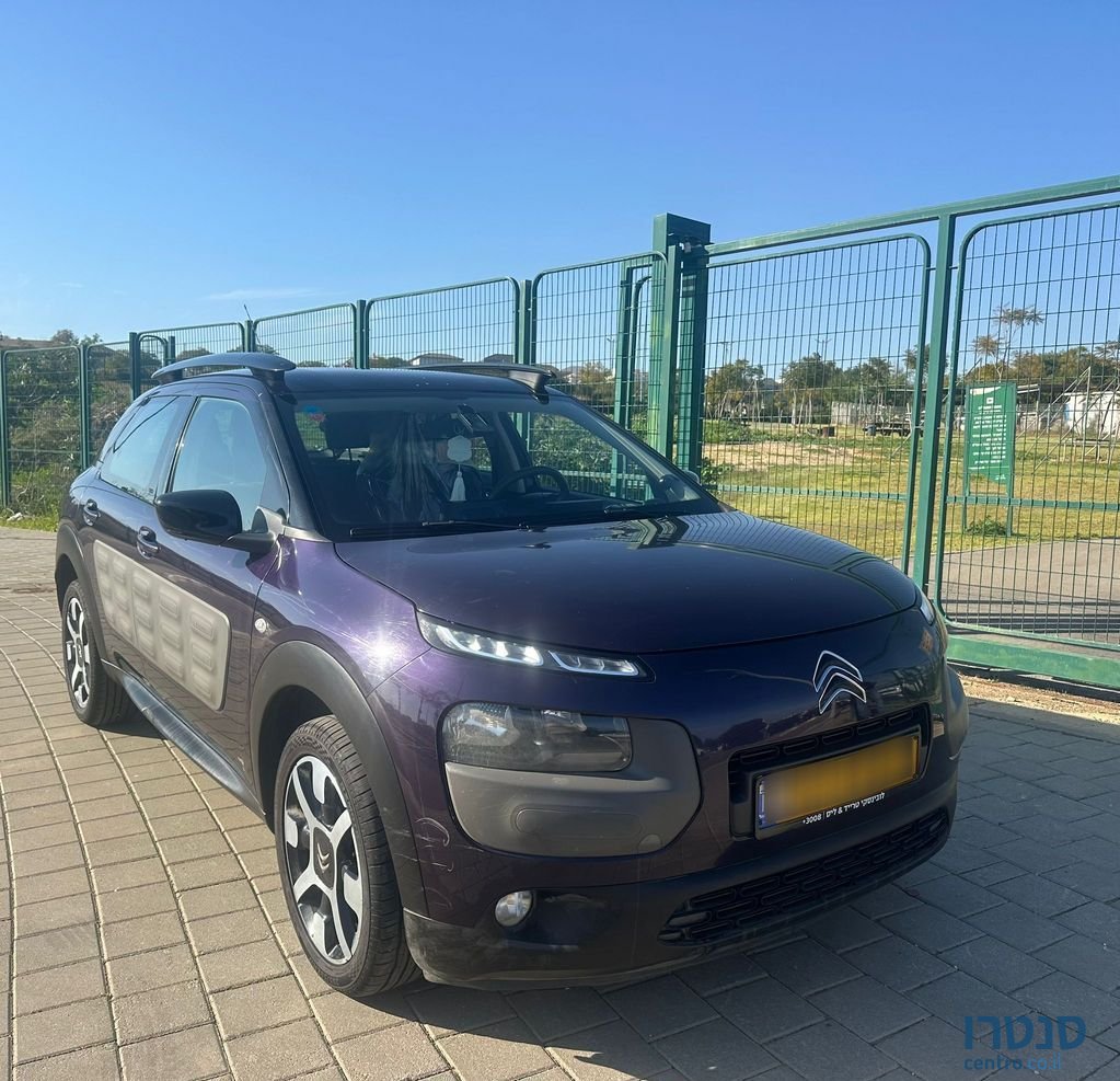 2017' Citroen C4 סיטרואן photo #1