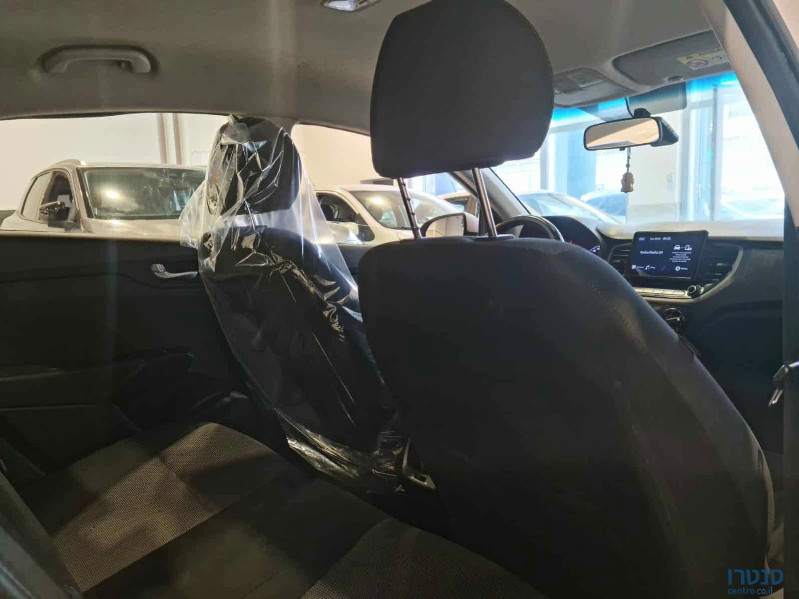 2021' Hyundai Accent photo #6