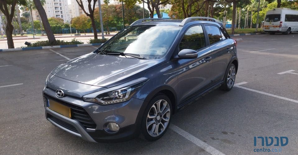 2016' Hyundai i20 יונדאי קרוס photo #1