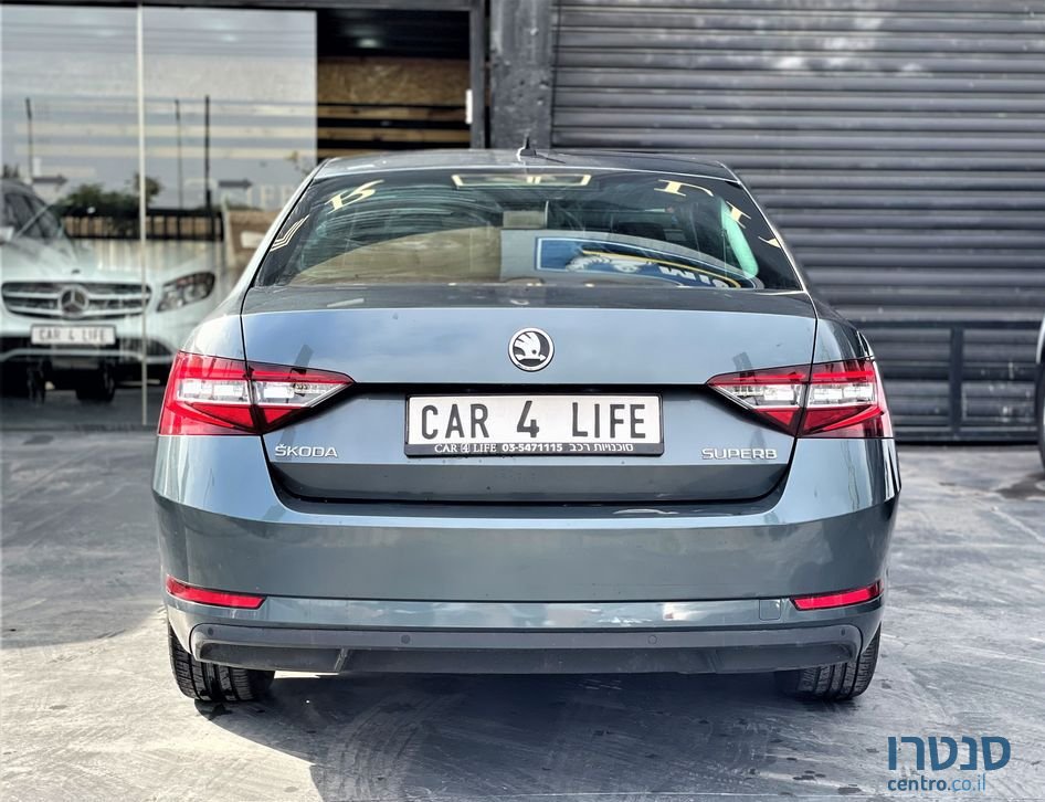 2017' Skoda Superb סקודה סופרב photo #5