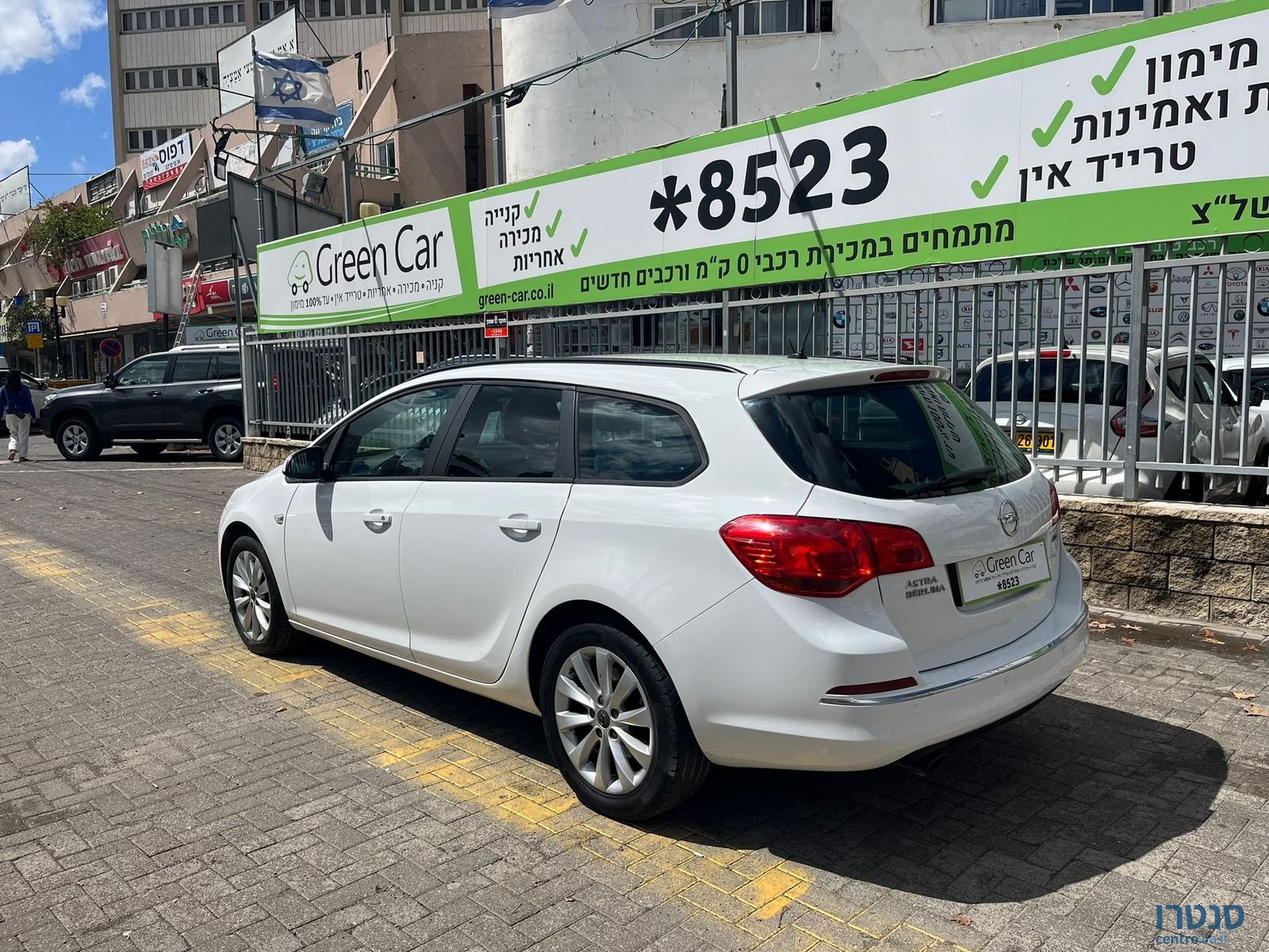 2016' Opel Astra photo #5