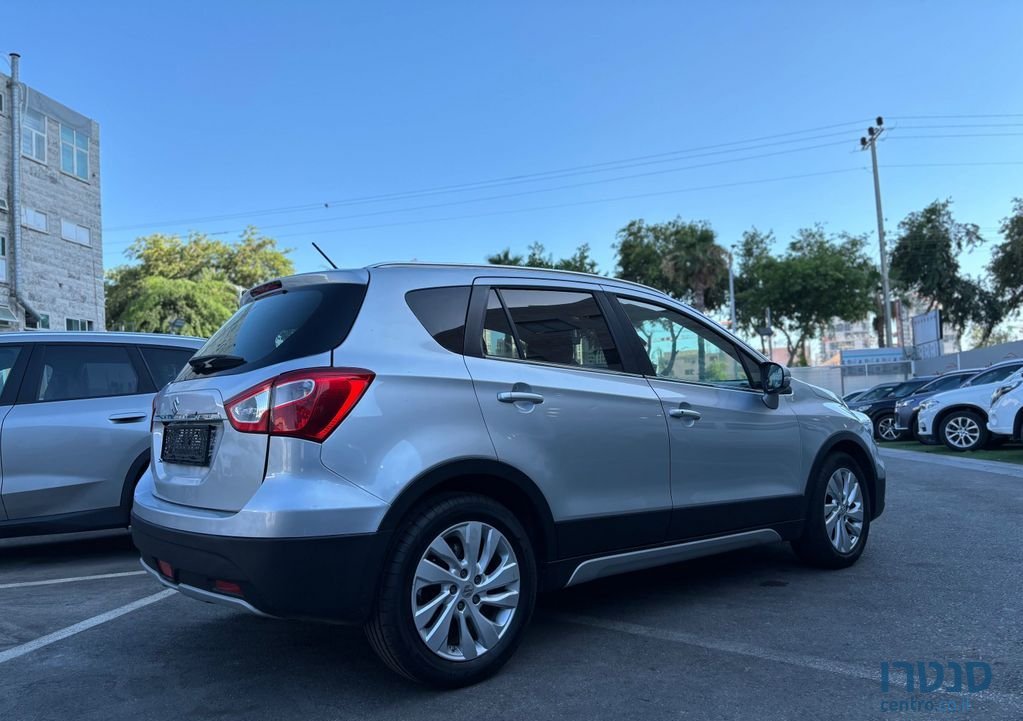 2021' Suzuki SX4 סוזוקי קרוסאובר photo #4