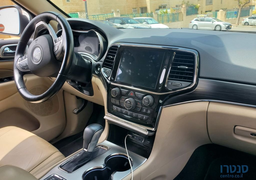2019' Jeep Grand Cherokee ג'יפ גרנד צ'ירוקי photo #3