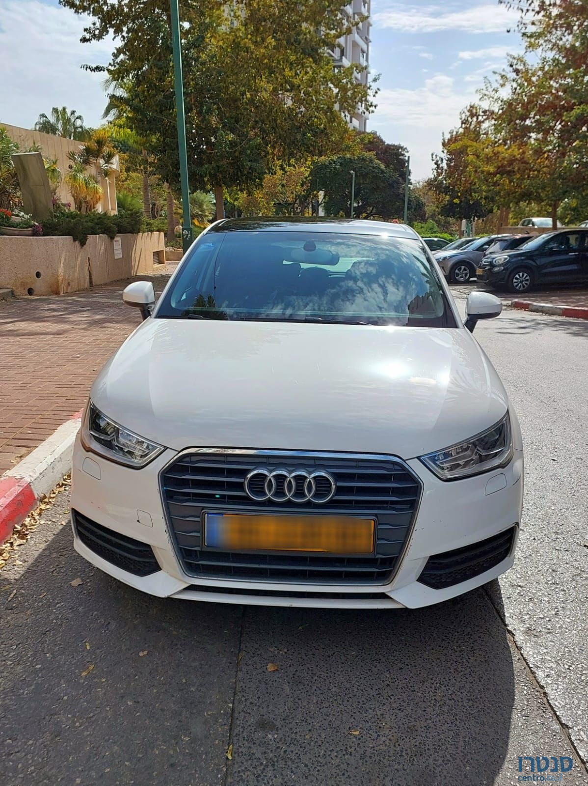 2017' Audi A1 אאודי photo #2