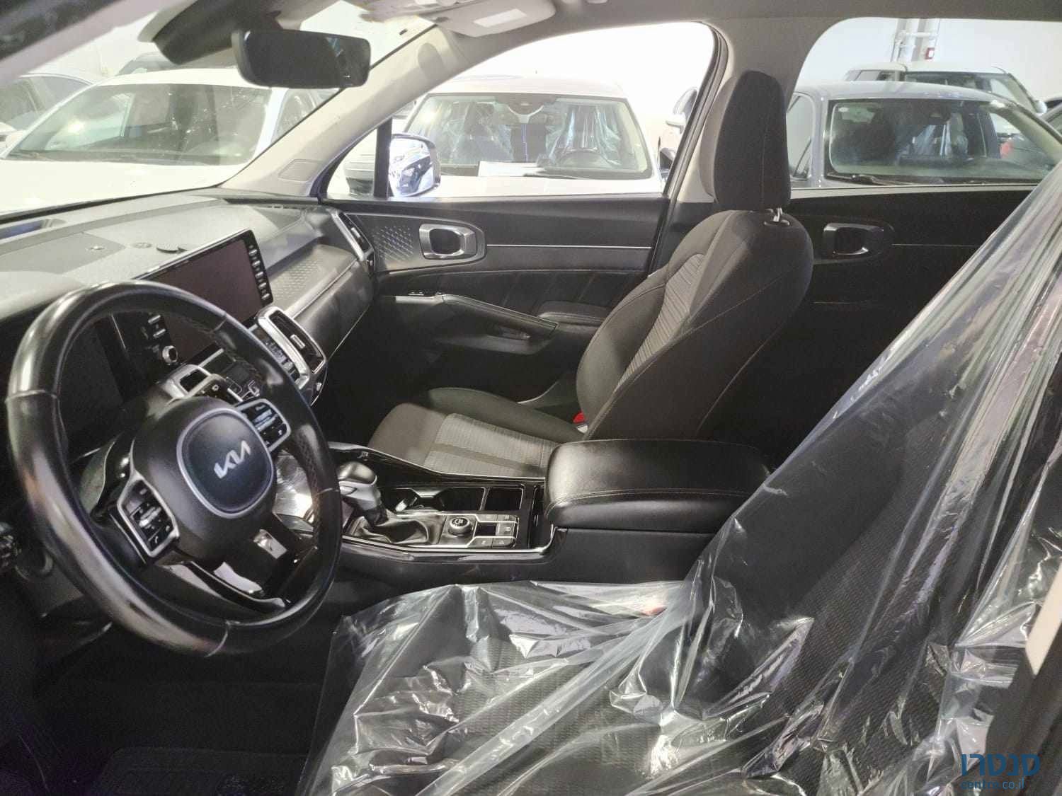 2022' Kia Sorento photo #4