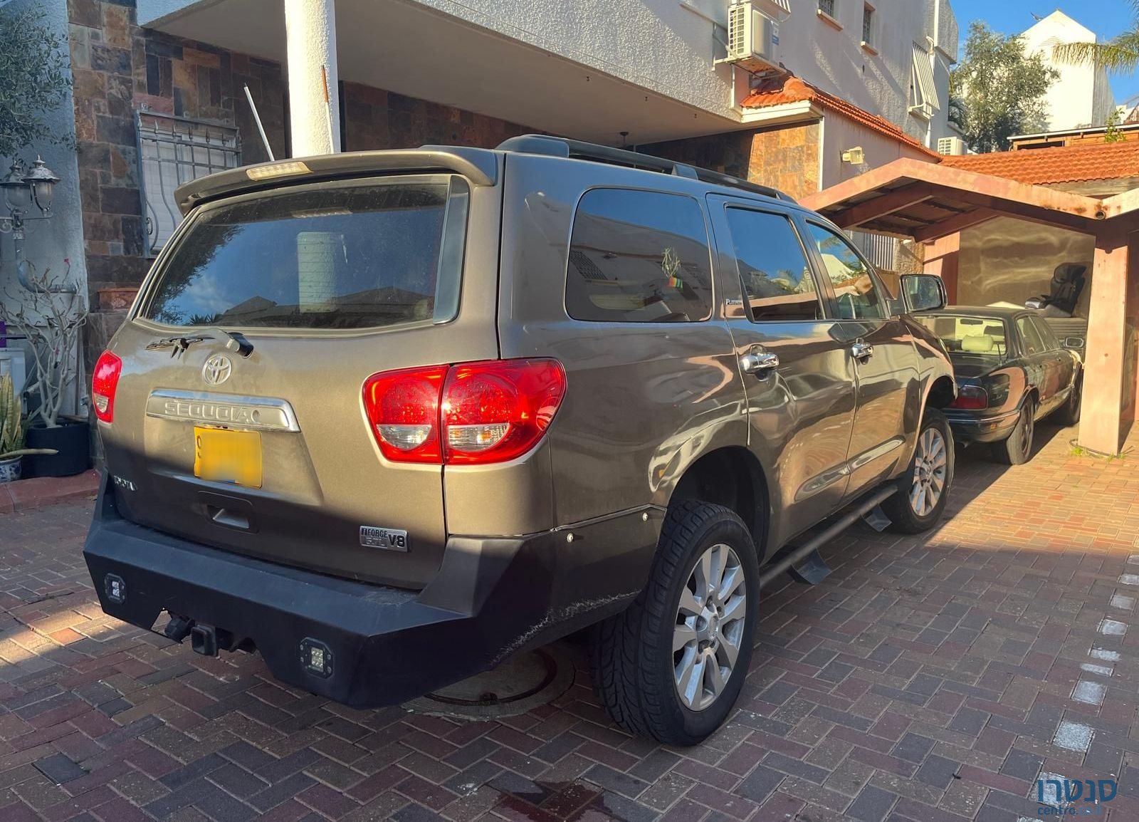 2008' Toyota Sequoia טויוטה סקויה photo #2