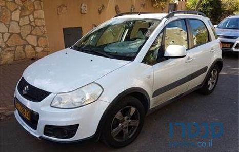 2012' Suzuki SX4 סוזוקי photo #1