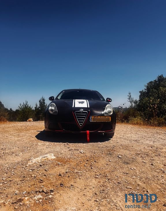 2013' Alfa Romeo Giulietta אלפא רומיאו ג'ולייטה photo #1