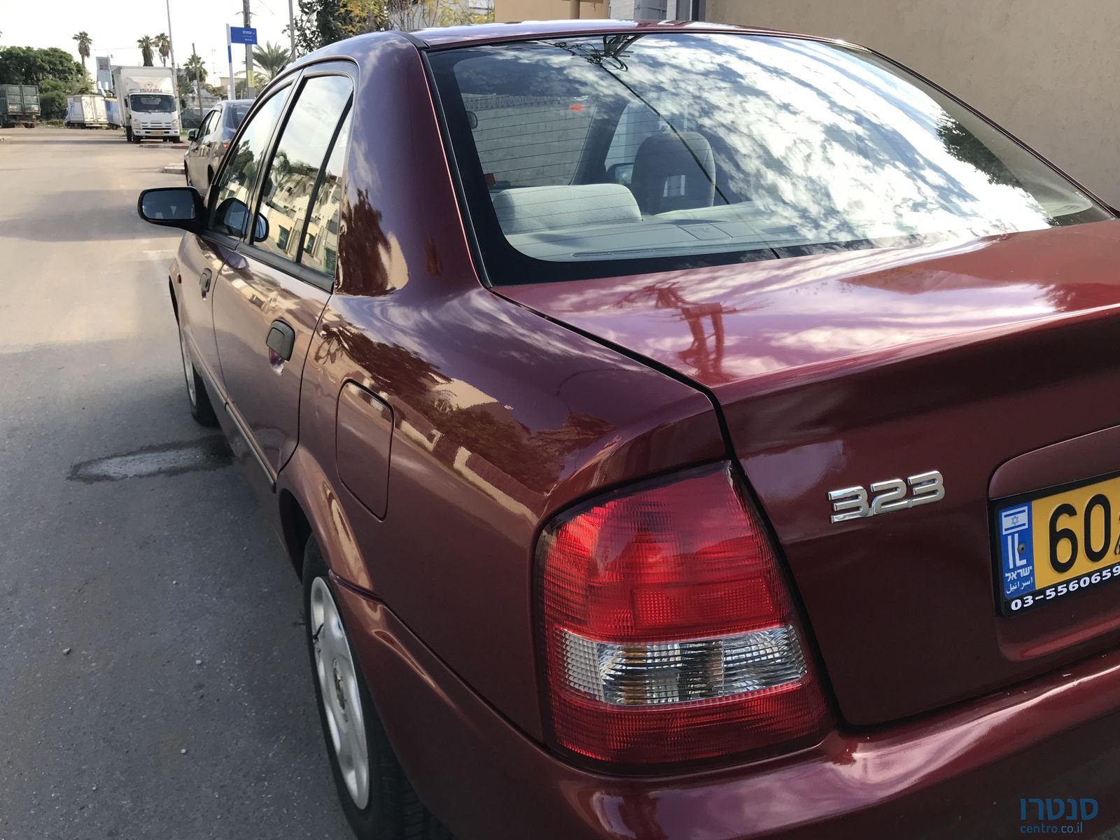 2002' Mazda Lantis LX photo #1