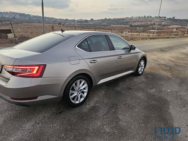 2016' Skoda Superb סקודה סופרב photo #1