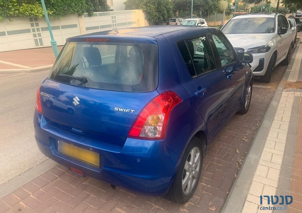 2010' Suzuki Swift סוזוקי סוויפט photo #3