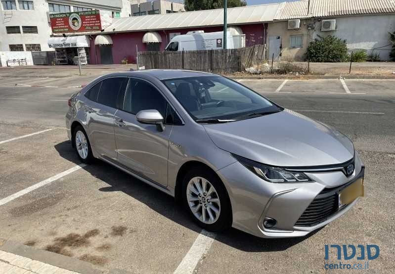 2019' Toyota Corolla טויוטה קורולה photo #1