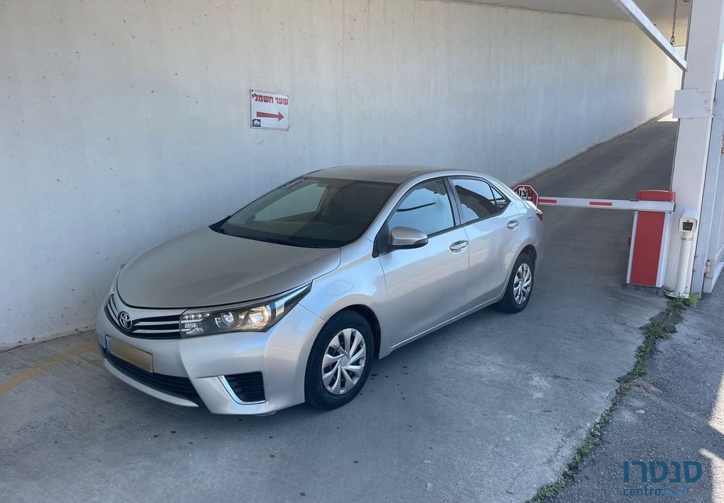 2015' Toyota Corolla טויוטה קורולה photo #4
