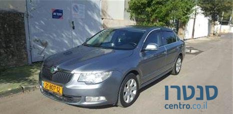 2012' Skoda Superb photo #2