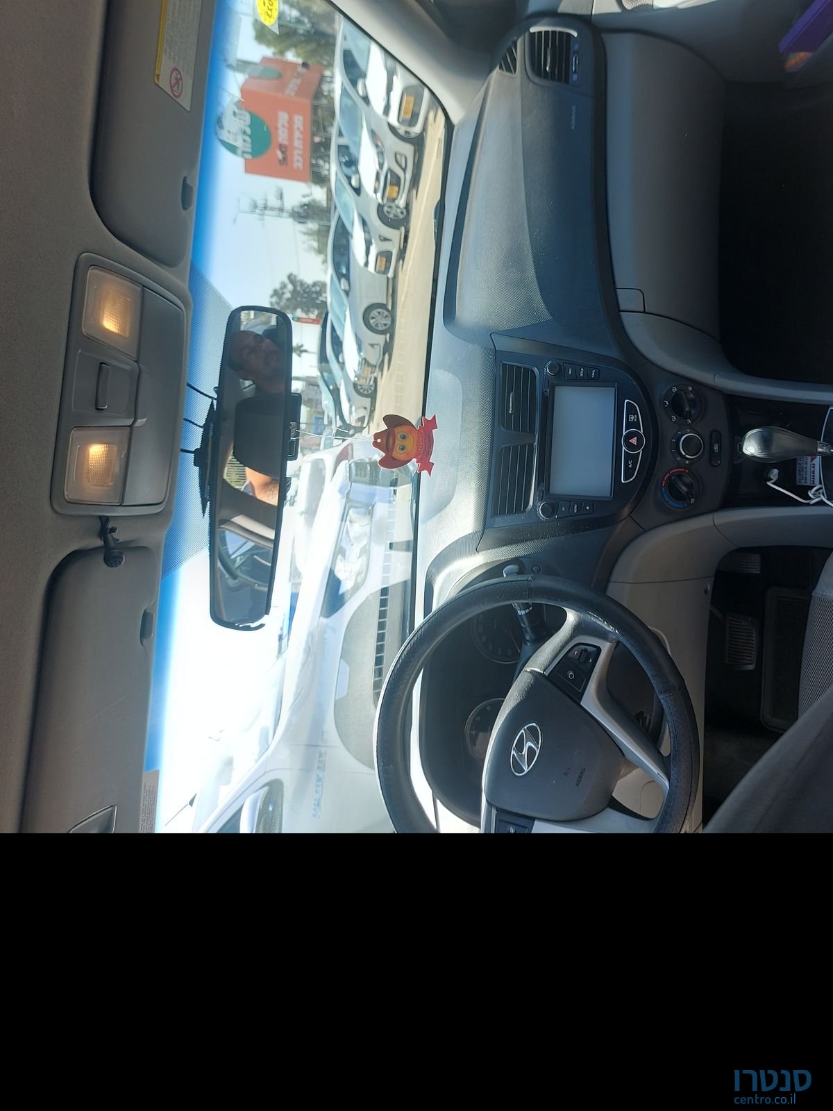 2013' Hyundai i25 יונדאי photo #4